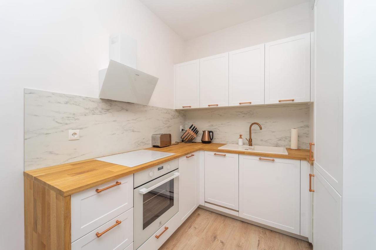 Nadmorski Dwor - Green Apartment Gdańsk Extérieur photo